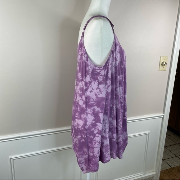 Torrid Super Soft V-Neck Handkerchief Cami. SZ:0. Purple Tie-Die. - Picture 7 of 14